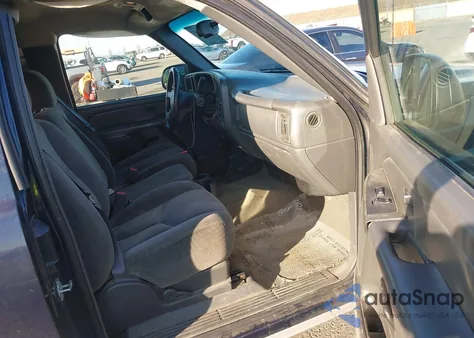 2005 Chevrolet Silverado 1500 Ls from USA, damaged, VIN 1GCEC19T25Z327115